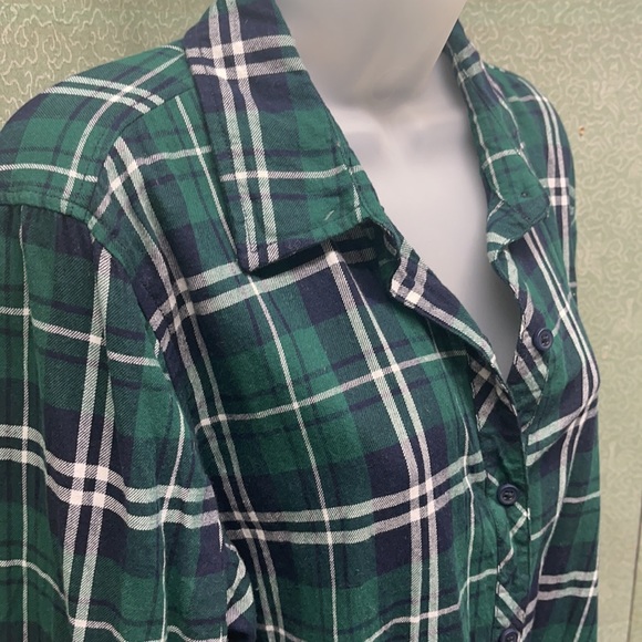 NWOT Beachlunchlounge plaid top 💚💙 - Picture 3 of 7